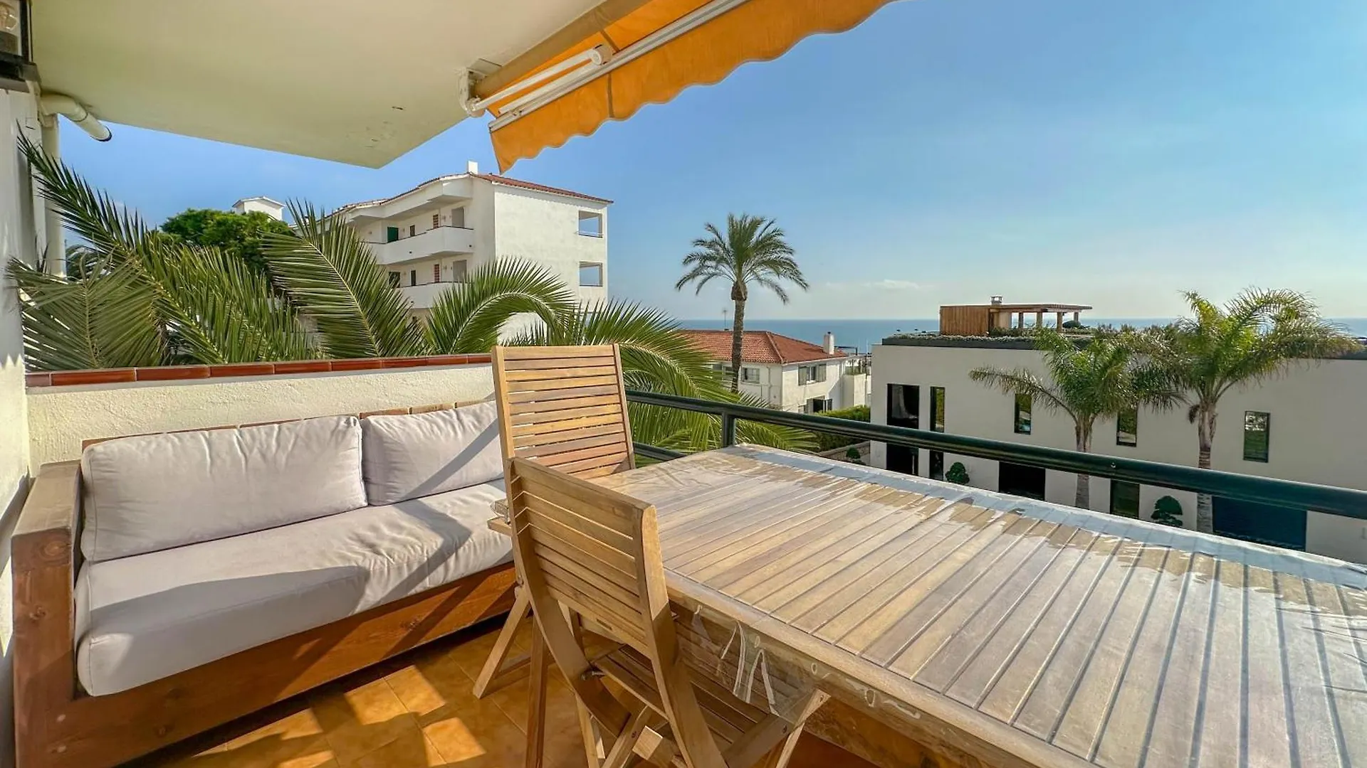 Contatti di Balmins Surf By Hello Homes Sitges